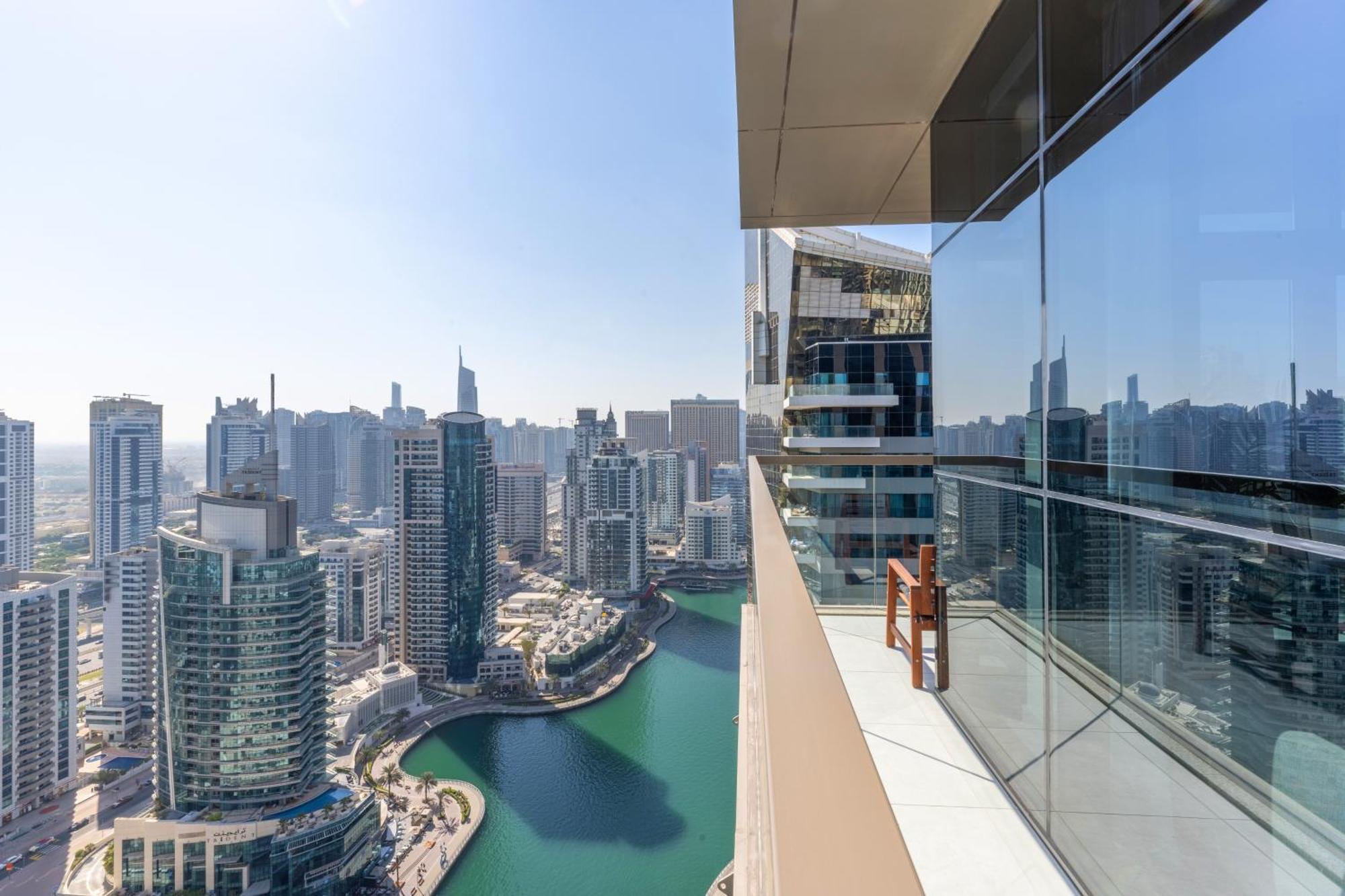 Exclusive Marina Stay - Posh 3Br With Stunning Views Dubai Luaran gambar