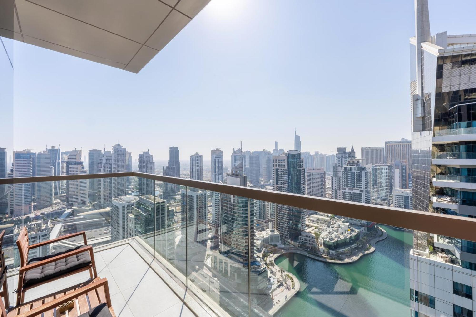Exclusive Marina Stay - Posh 3Br With Stunning Views Dubai Luaran gambar
